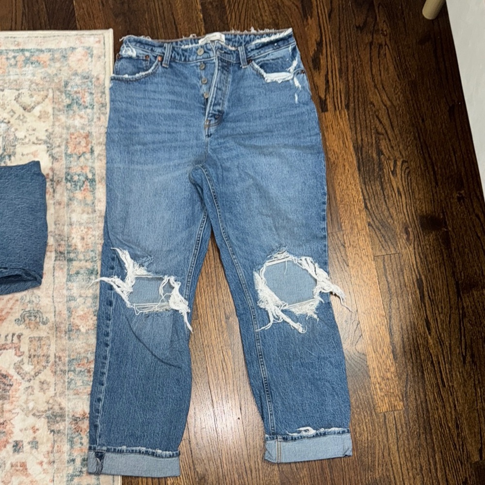 Women’s Abercrombie Jeans